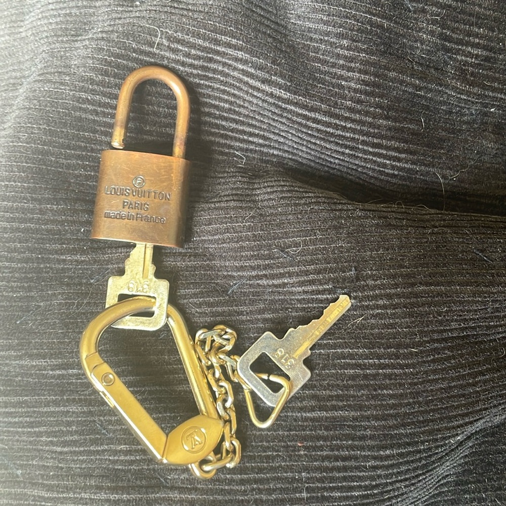 AUTHENTIC Louis Vuitton Lock & Key Gold Brass Numbers Vary